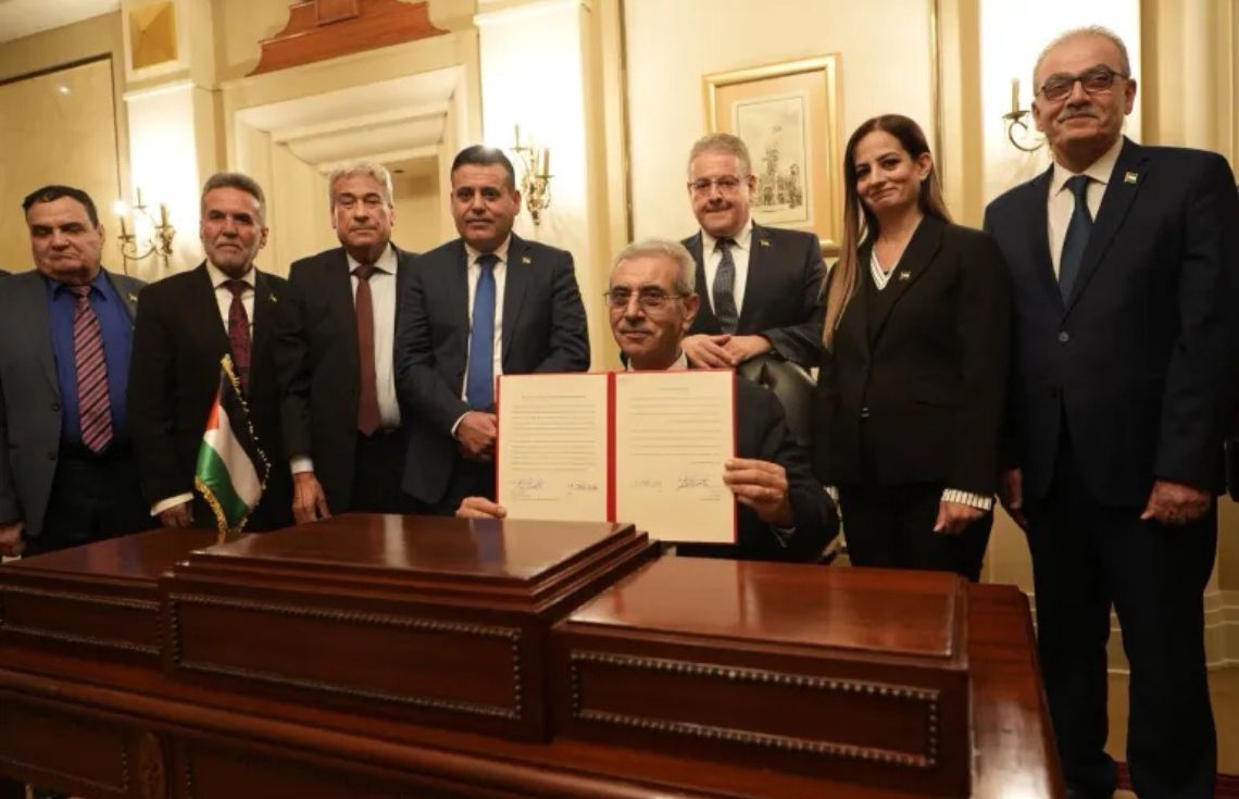 ޣައްޒާ ހިންގުމަށް ކަނޑައަޅާފައިވާ ޓެކްނޮކްރެޓް ކޮމިޓީއަށް ހުރަސްނޭޅުމަށް ހަމާސްއިން ގޮވާލައިފި