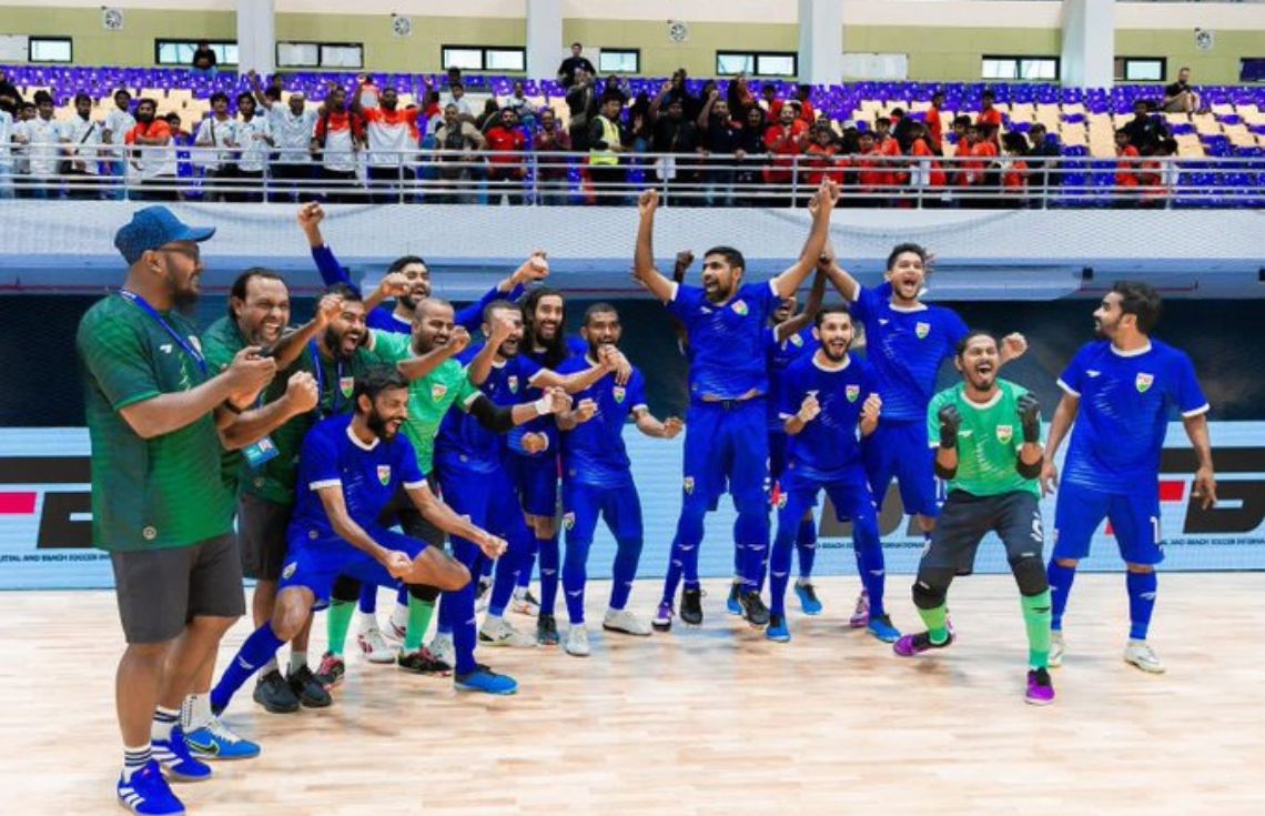 ފުޓްސަލް މުބާރާތުގެ ޗެމްޕިއަންކަން ހޯދި ޤައުމީ ފުޓްސަލް ޓީމަށް ރަސްމީކޮށް މަރުޙަބާ ދަަންނަވާނީ ރައީސް މުޢިއްޒު