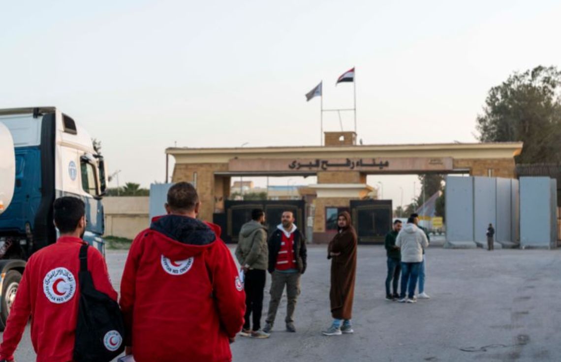 އިޒްރާއިލުން ރަފާ ބޯޑަރު ހުޅުވައިފި، ވަރުގަދަ ސަލާމަތީ ޝަރުތުތަކާއެކު ބޯޑަރު ހުރަސްކުރެވެނީ "ލިމިޓެޑް" ޢަދަދަކަށް