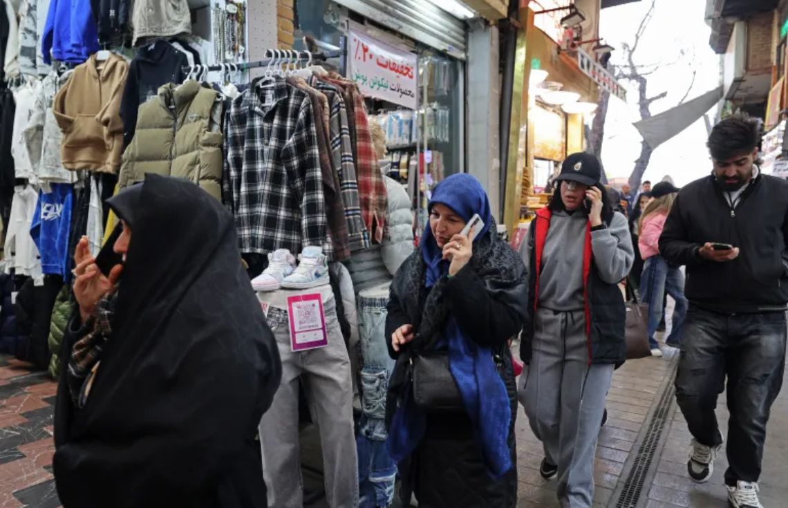 އިންޓަނެޓް ކަނޑާލުމުގެ ސަބަބުން އީރާނުގެ އިގްތިސާދަށް ބޮޑެތި ގެއްލުންތަކެއް ކުރިމަތިވެއްޖެ