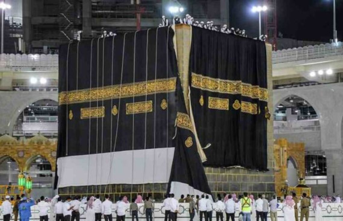 ކައުބަތުﷲ ގެފުޅުގެ އުރަކޮޅުގެ ބައެއް ޖެފްރީ އެޕްސްޓީންއަށް ފޮނުވިކަން ހާމަވެއްޖެ