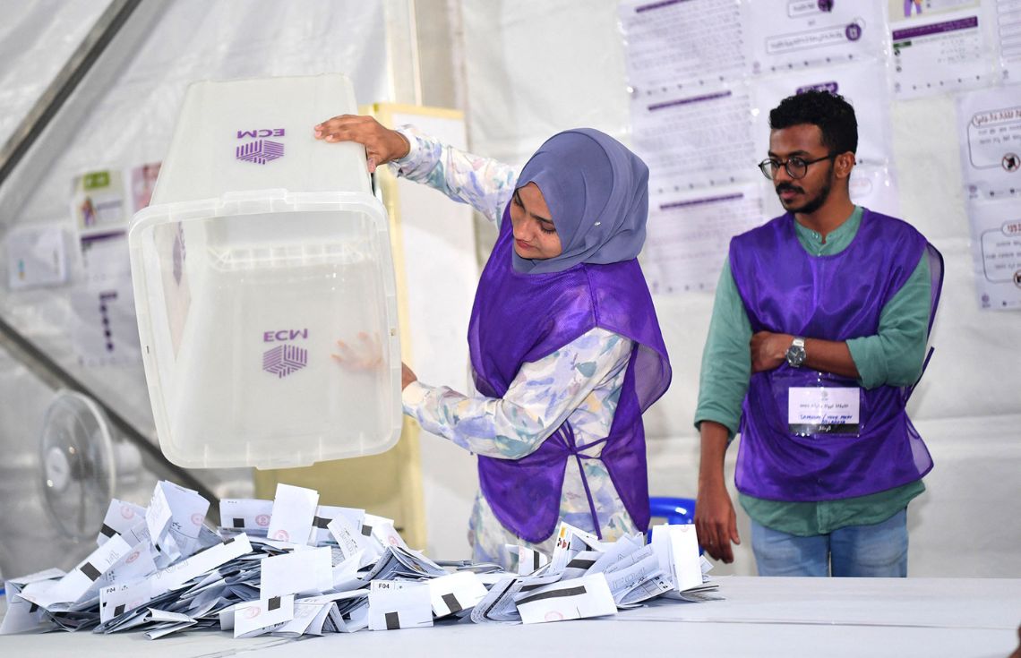 ލޯކަލް ކައުންސިލް އިންތިޚާބު: ކެންޑިޑޭޓުންގެ ގުރުއަތުނެގުން ބުރާސްފަތިި ދުވަހު ބާއްވަނީ