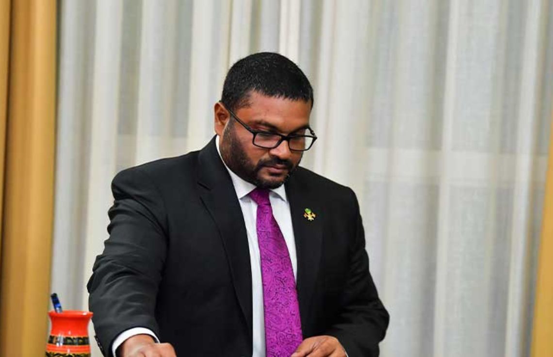 ކަޅުތުއްކަލާކޮށީގައި ކުރިއަށްގެންދާ މަޝްރޫޢުއާއެކު ސިފައިންގެ އެކަމަޑޭޝަންގެ މައްސަލައަށް ހައްލެއް ލިބިގެންދާނެ: ވަޒީރު ޣައްސާން