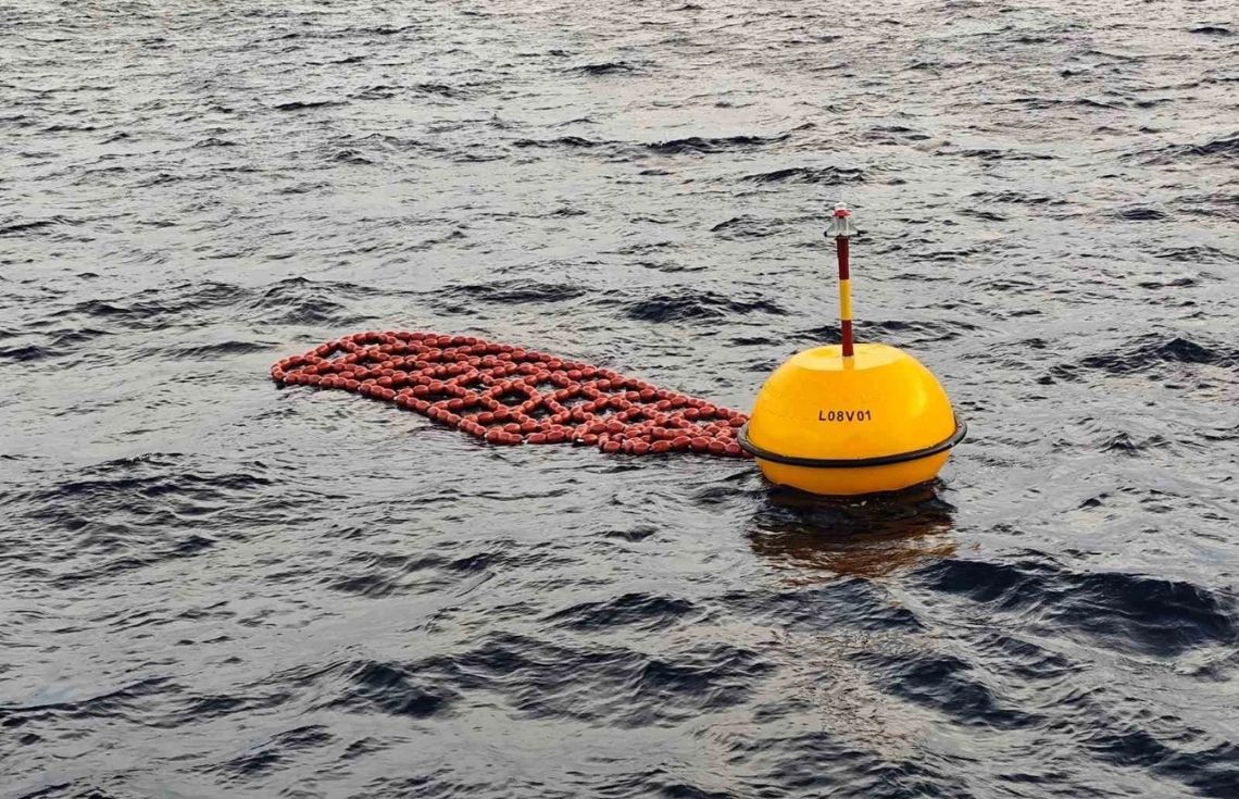 ތ. އޮޅުފުށި ހުޅަނގު ދެކުނުން 4 މޭލު ބޭރުގައި ވަދު ކަނދުފަތި ޤާއިމްކޮށްފި