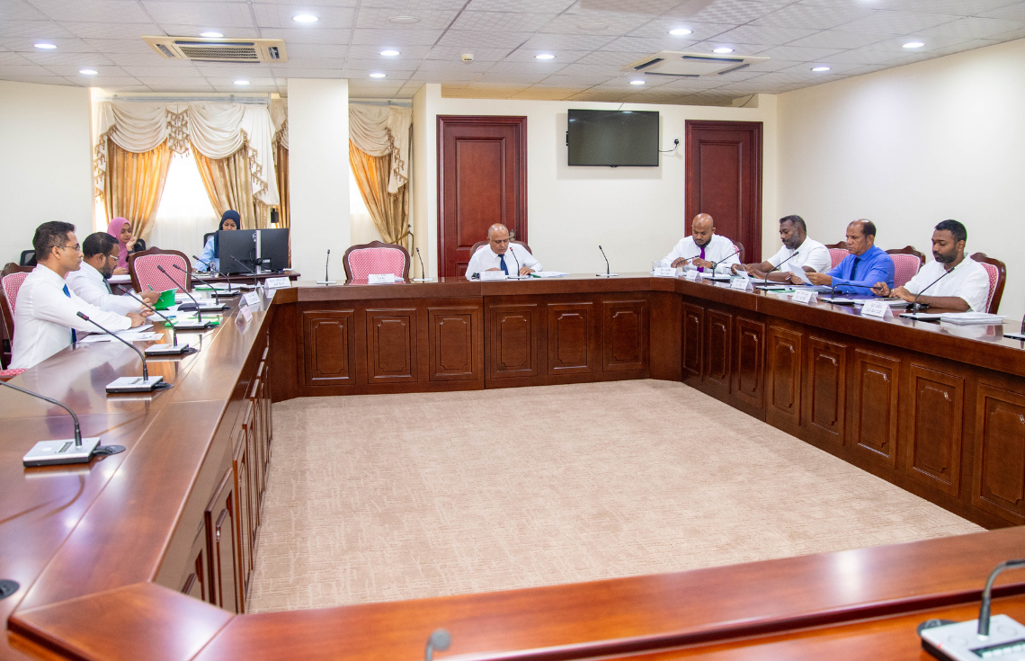 ދެ އިންތިޚާބު އެއްކޮށްލުމާ ގުޅޭ ބިލު ކޮމެޓީން ފާސްކޮށްފި