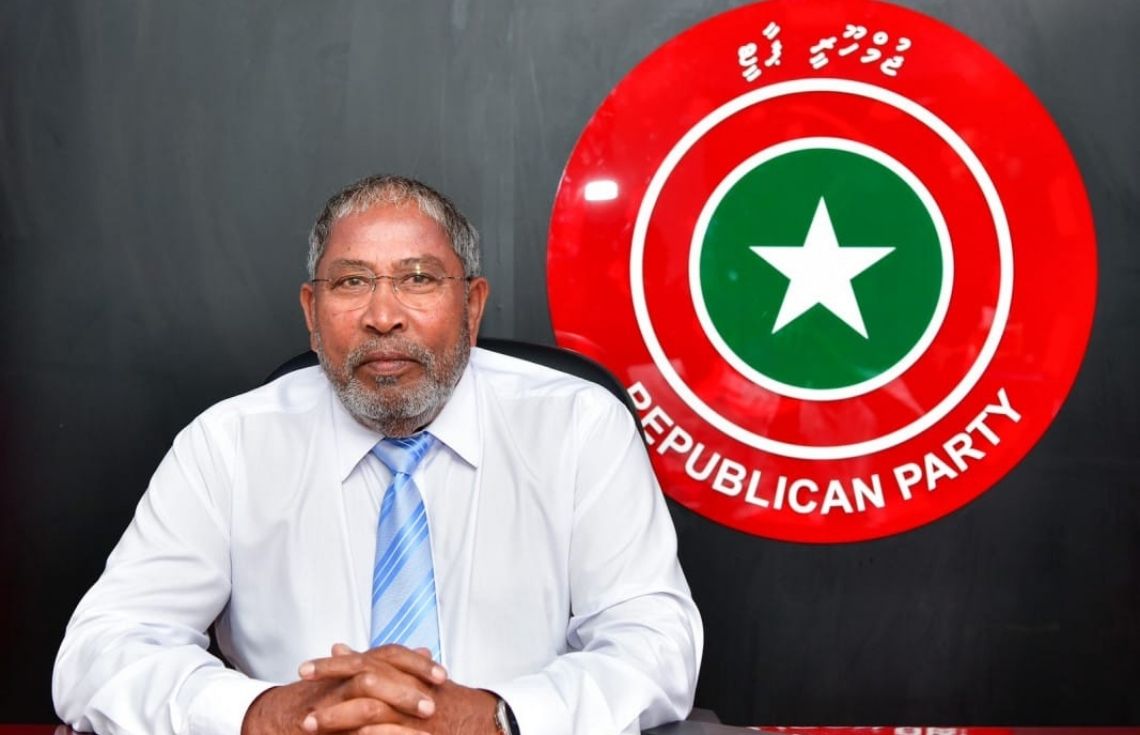 ދެ އިންތިޚާބު އެއްކޮށްލުމަށް ހުށަހެޅި އިޞްލާޙަށް ޖުމްހޫރީ ޕާޓީގެ ލީޑަރު އަދި މާމިގިލި ދާއިރާގެ މެމްބަރު ގާސިމްގެ ތާޢީދު!