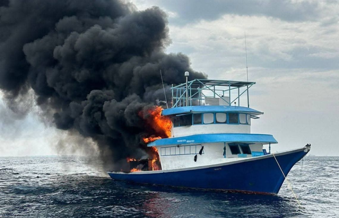 ކުރުނބާ ރިސޯޓް ކައިރީ އޮތް ކަންނެލި ދޯންޏެއްގައި އަލިފާން ރޯވެއްޖެ