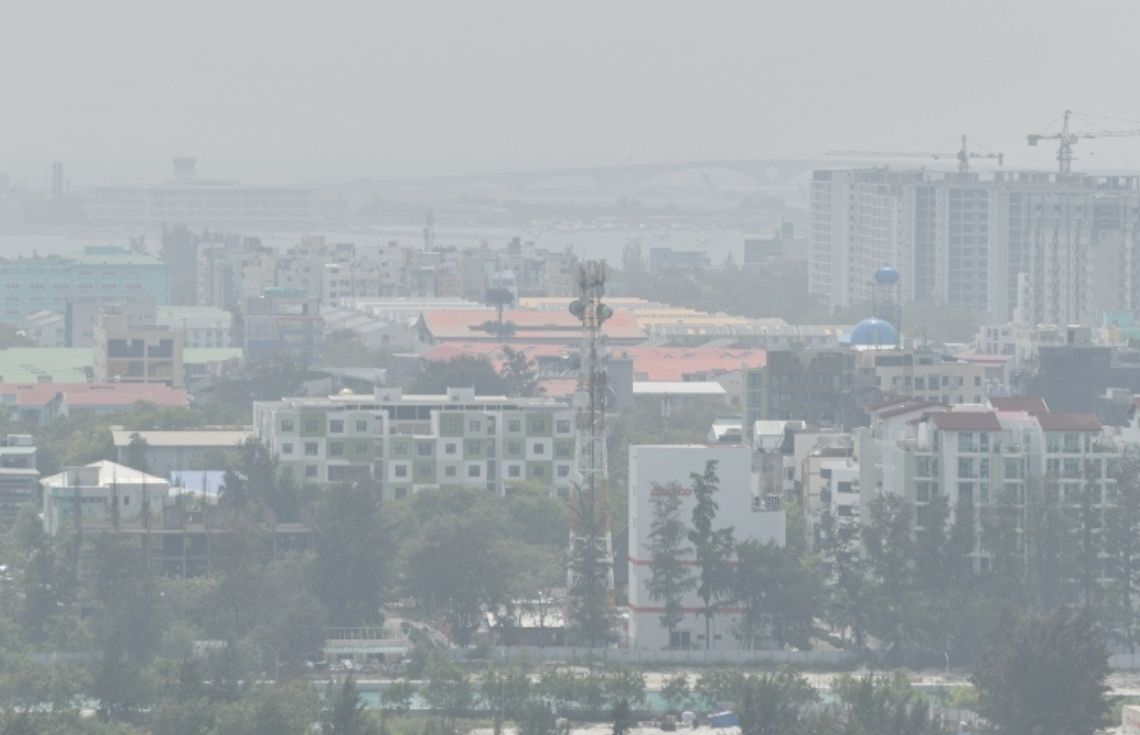 ރާއްޖެއަށް ނުރައްކާތެރި މިންވަރަކަށް ވައި ނުސާފުވެ، މާލެ ސަރަޙައްދަށް ރަތް ސަމާލު!