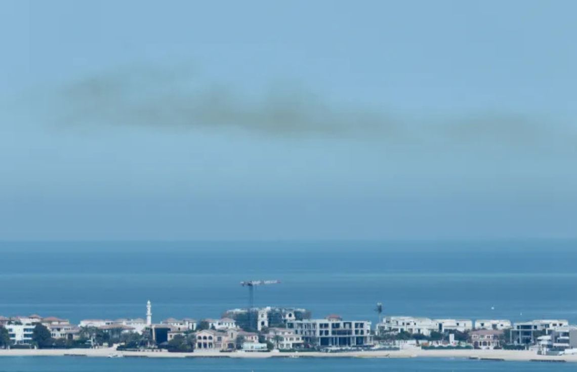 އީރާނުން ފޮނުވާލި މިސައިލްތަކެއް ޤަތަރަށް ވެއްޓި އަށް މީހަކު ޒަޚަމްވެއްޖެ