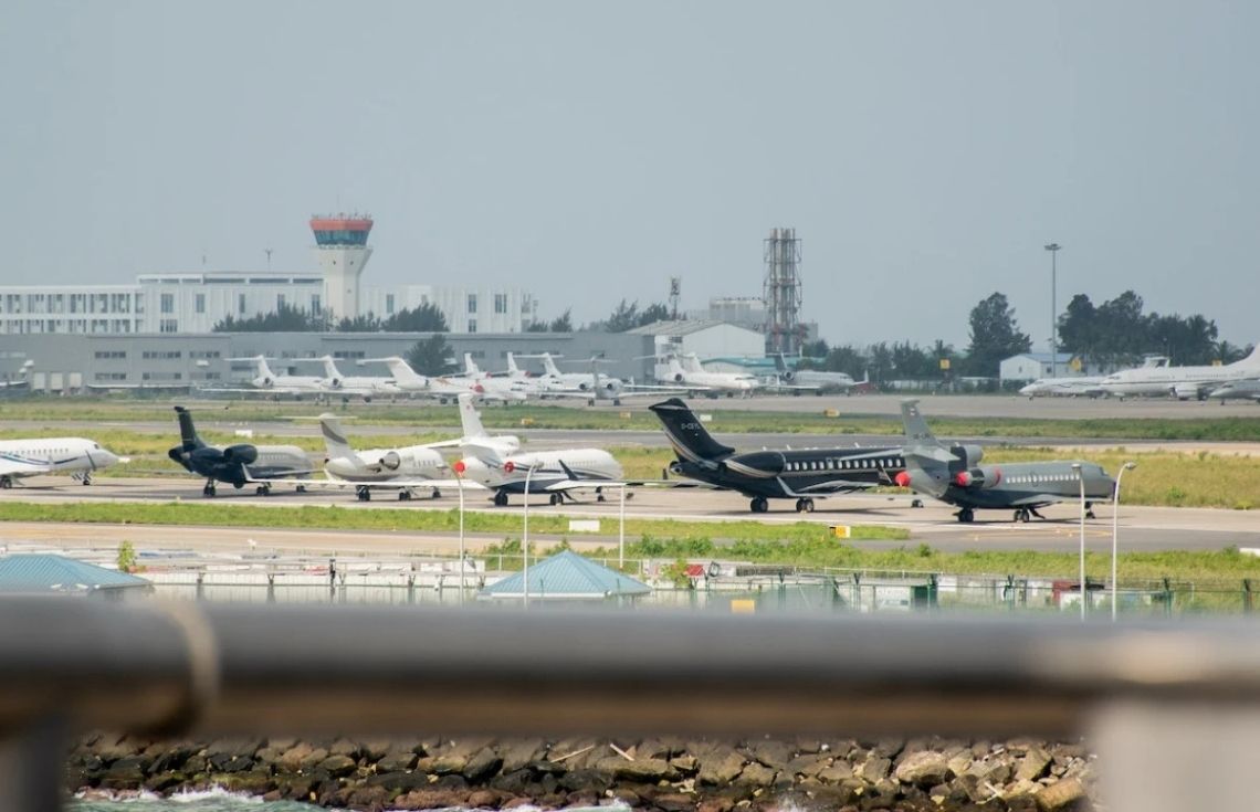 ވައިގެ ދަތުރުފަތުރުގެ ރައްކާތެރިކަމުގެ އެންމެ މަތީ މިންގަނޑުތައް ދެމެހެއްޓުމުގައި ދެމިތިބޭނެކަމުގެ ޔަޤީންކަން ދަތުރުފަތުރާ ބެހޭ ވުޒާރާއިން ދީފި