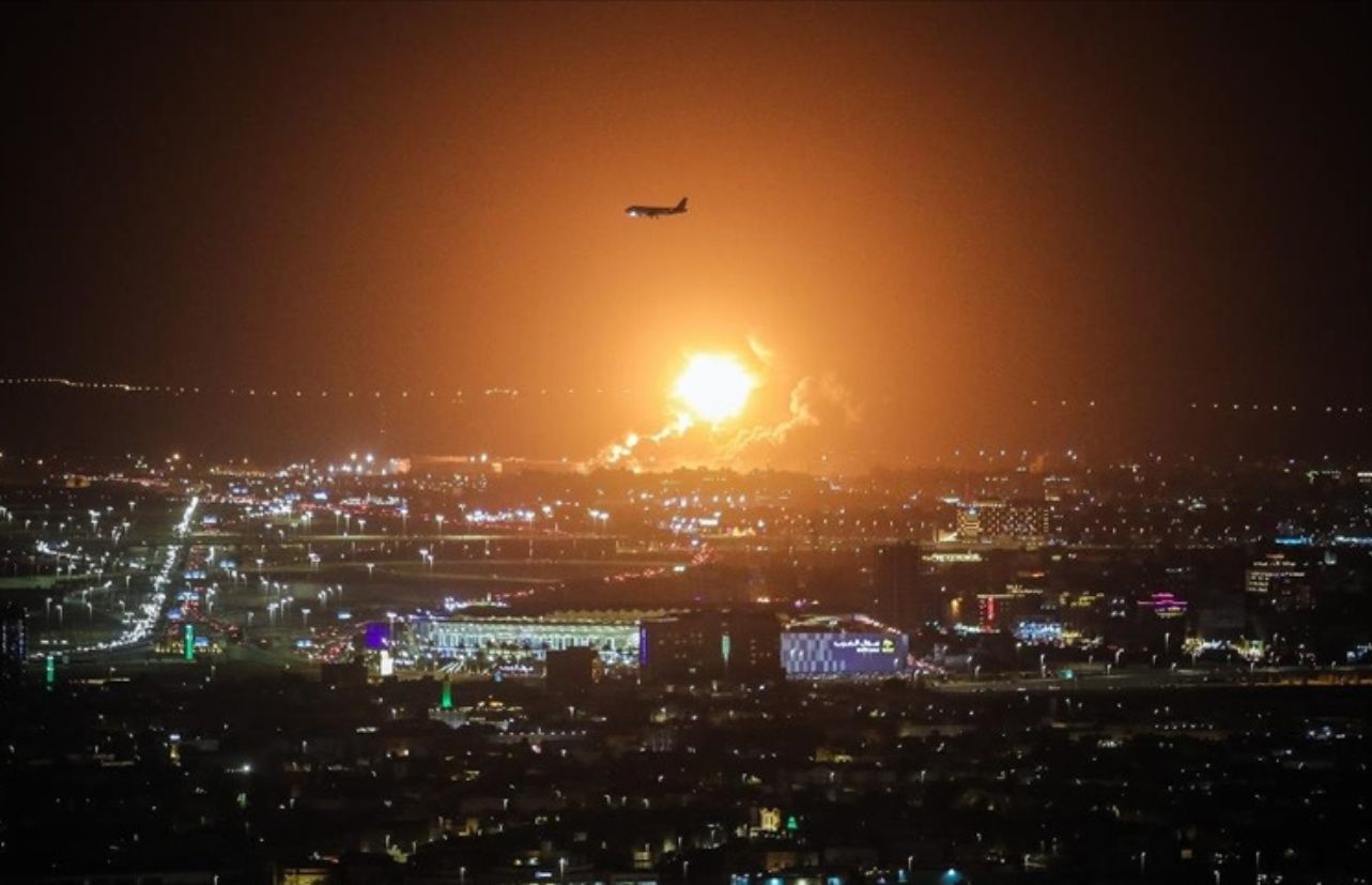 ސައުދީގެ އަރަމްކޯ ތެޔޮ ސާފުކުރާ މަރުކަޒަކަށް ޑްރޯން ހަމަލާއެއް އަރައިފި