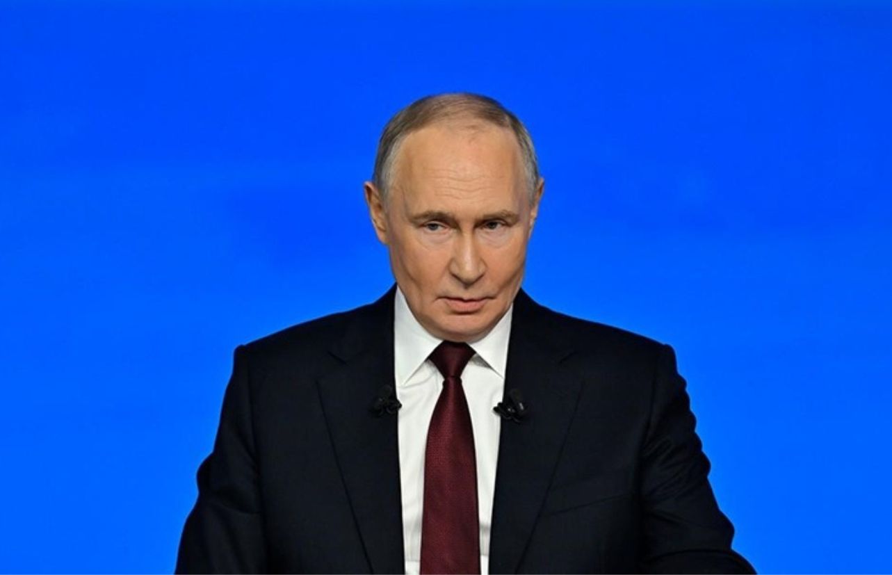 މެދުއިރުމަތީގެ މަސްރަޙު ގޯސްވުމުގެ ބިރު އޮތްކަމުގެ އިންޒާރު ރަޝިޔާގެ ރައީސް ދެއްވައިފި