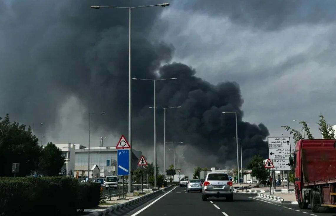 ފާއިތުވި ހަތަރު ދުވަހު އީރާނުން ފޮނުވާލި 1700 އަށްވުރެ ގިނަ މިސައިލާއި ޑްރޯން ގަލްފުގެ ގައުމުތަކުން ހުއްޓުވައިފި