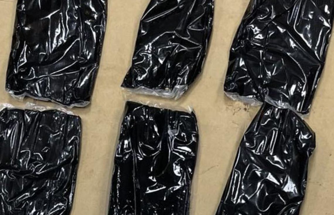 ވައިގެމަގުން ރާއްޖެ އެތެރެކުރަން އުޅުނު 6.7 ކިލޯގެ މަސްތުވާތަކެތި ކަސްޓަމްސްއިން އަތުލައިގެންފި