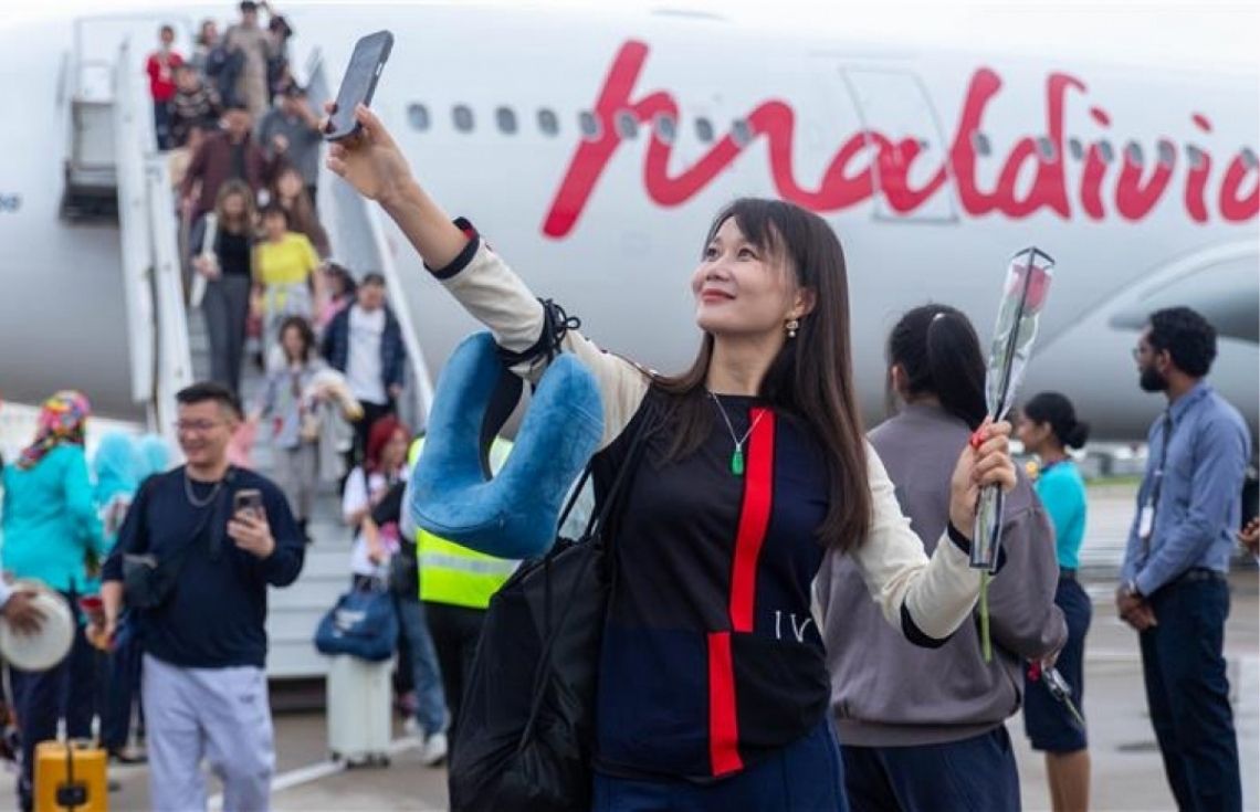 މިއަހަރުގެ މިހާތަނަށް ރާއްޖެއަށް 5 ލައްކައަށްވުރެ ގިނަ ފަތުރުވެރިން ޒިޔާރަތްކޮށްފި