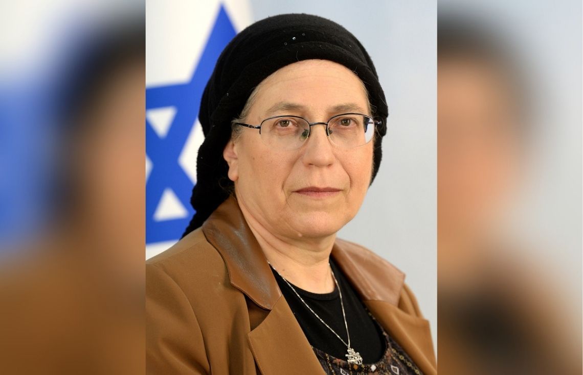 އިސްރާއީލުގެ ވަޒީރު އޮރިތު ސްޓްރޫކްގެ ދަރިފުޅު، އޭނާގެ މައިންބަފައިންގެ ފަރާތުން ލިބުނު ޖިންސީ އަނިޔާތަކުގެ ވާހަކަ ހާމަކޮށްފި