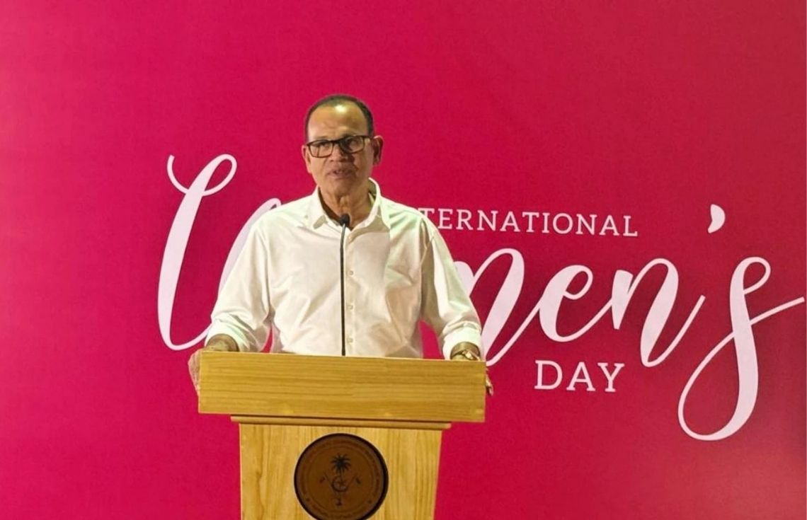 ޤައުމެއްގެ އިޖުތިމާޢީ ތަރައްޤީގެ އަސާސަކީ އަންހެނުން: ވަޒީރު އާދަމް ޝަރީފް