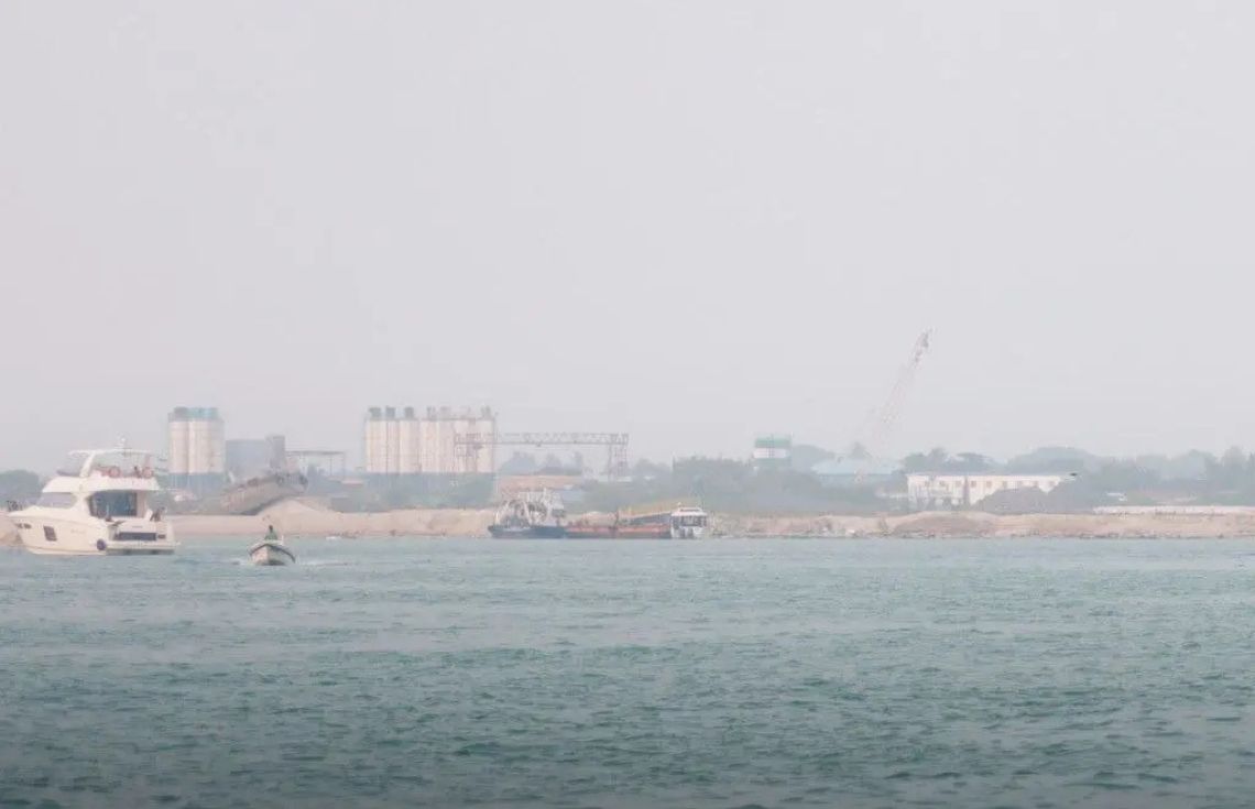 ރާއްޖޭގެ ހުރިހާ ސަރަޙައްދަކަށް ދުންފުހުގެ އަސަރުކޮށް، ނުރައްކާ މިންވަރަށް ވައި ނުސާފުވެއްޖެ