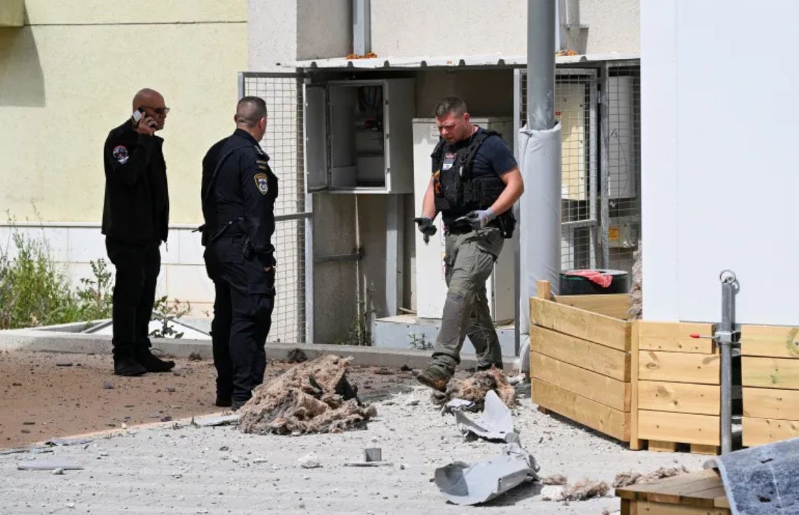 އިޒްރޭލުން އީރާނާ ދެކޮޅަށް ކުރާ ހަނގުރާމައަށް އެ ގައުމުގެ ރައްޔިތުންގެ ބޮޑު ތާއީދެއް