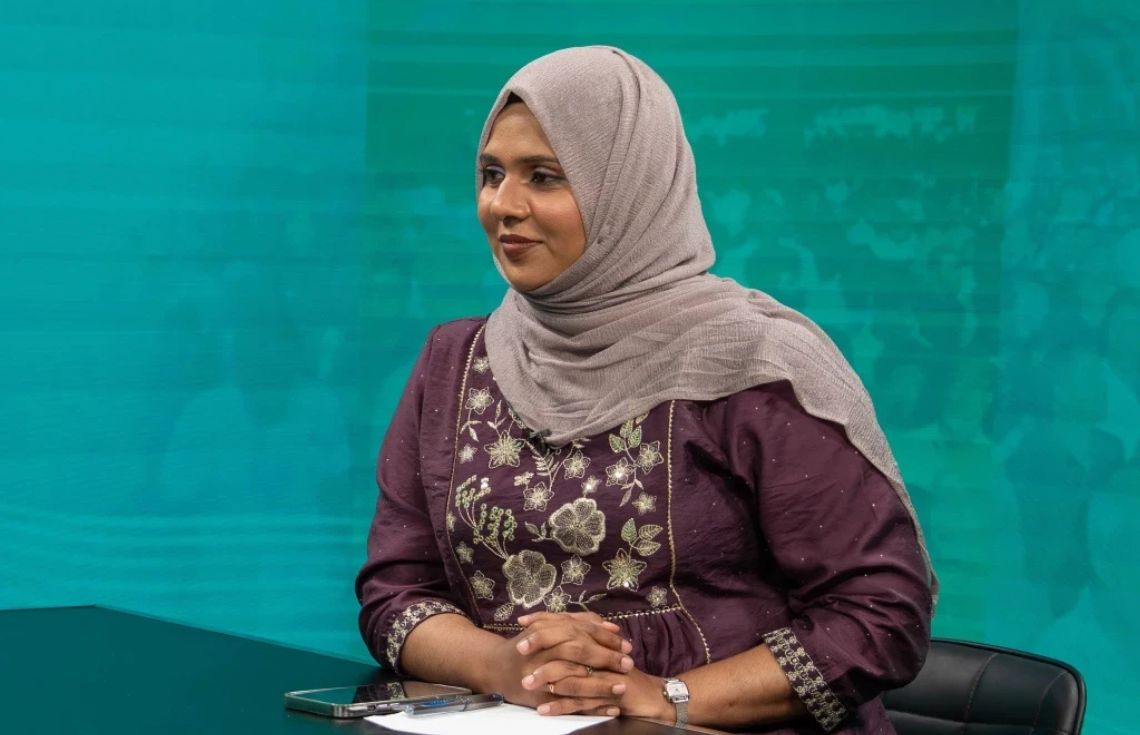 އަލްއުސްތާޛާ އާޝިޔަތު އަލައިކާ އަދުނާން: އަންހެނުންގެ ތަރައްޤީއަށް އައު އުންމީދެއް، ވަރުގަދަ ޢަޒުމެއް