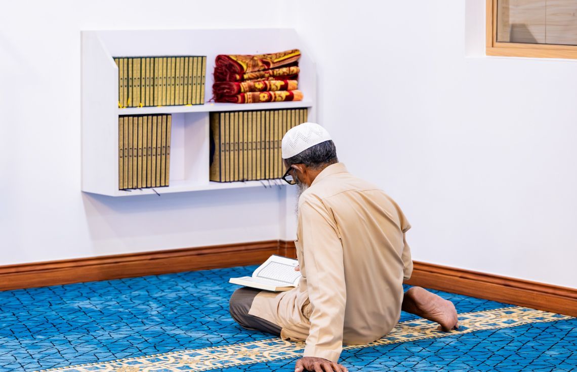 ކިތަންމެ މަދުން ހެޔޮ ޢަމަލު ކުރެވުނަސް ހުއްޓާނުލާ ކުރިއަށްދޭ: ހުކުރު ޙުތުބާ