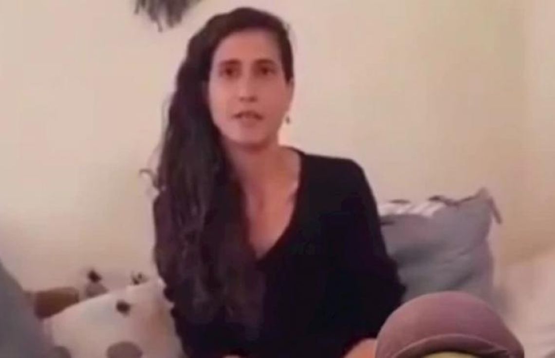 އިސްރާއީލުގެ މިނިސްޓަރުގެ ދަރިފުޅު ޝޯޝާނާ ސްޓްރޮކް މަރުވެފައި އޮއްވާ ފެނިއްޖެ