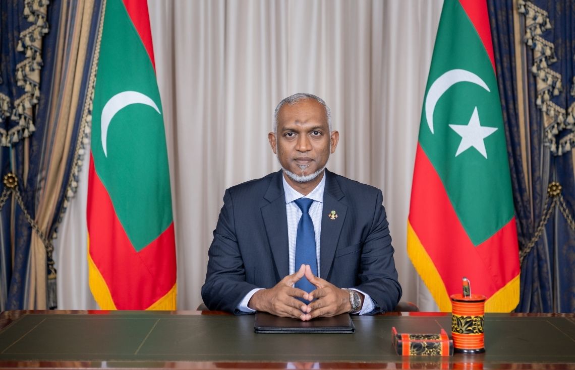 ދިގުރަށުގައި ހިނގި އަލިފާނުގެ ޙާދިސާއާއި ގުޅިގެން ރައީސް، ބަންގްލަދޭޝްގެ ބޮޑުވަޒީރަށް ތަޢުޒިޔާ ފޮނުއްވައިފި