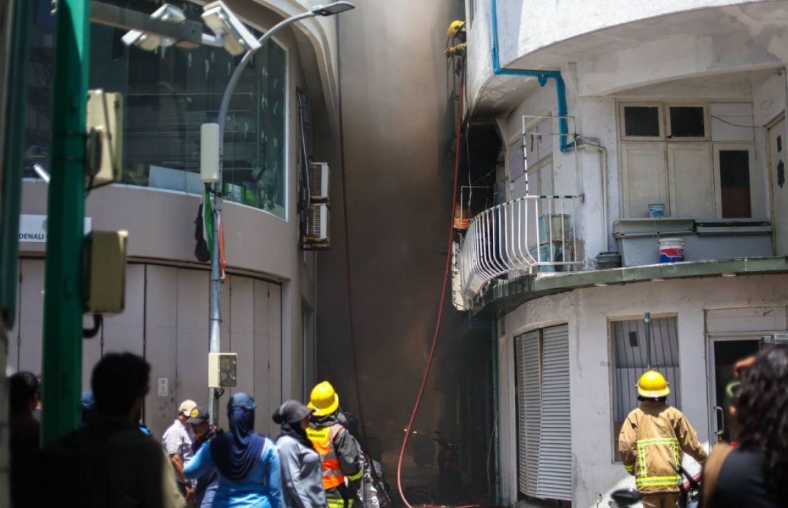 މާލޭ ގަލޮޅުގައި ހުރި ގެއެއްގައި އަލިފާނުގެ ޙާދިސާއެއް، ސިފައިން ޙަރަކާތްތެރިވަނީ!