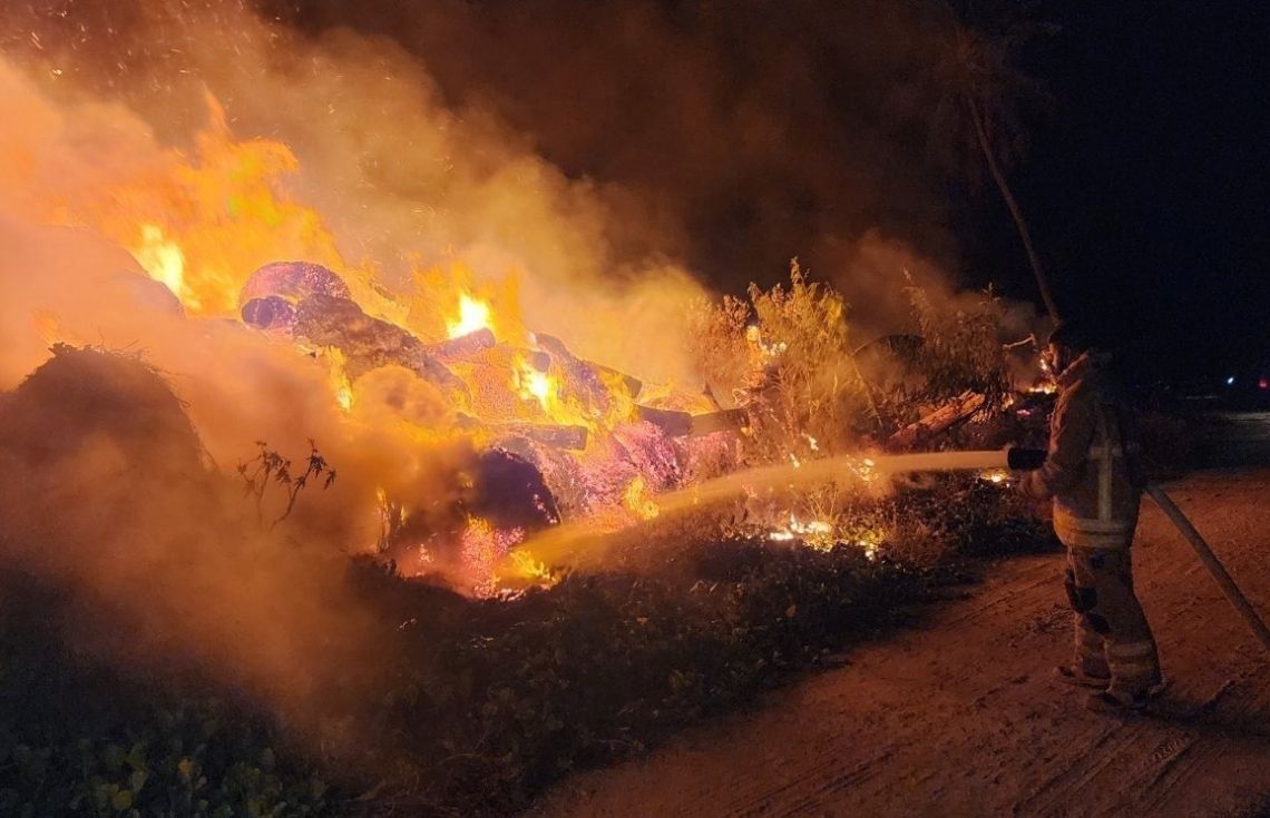 އައްޑޫ ސިޓީ ހަންކެޑެ ސަރަޙައްދުގައި ހުރި ކުނިތަކެއްގައި ރޯވި އަލިފާން އެމްއެންޑީއެފުން ނިއްވާލައިފި