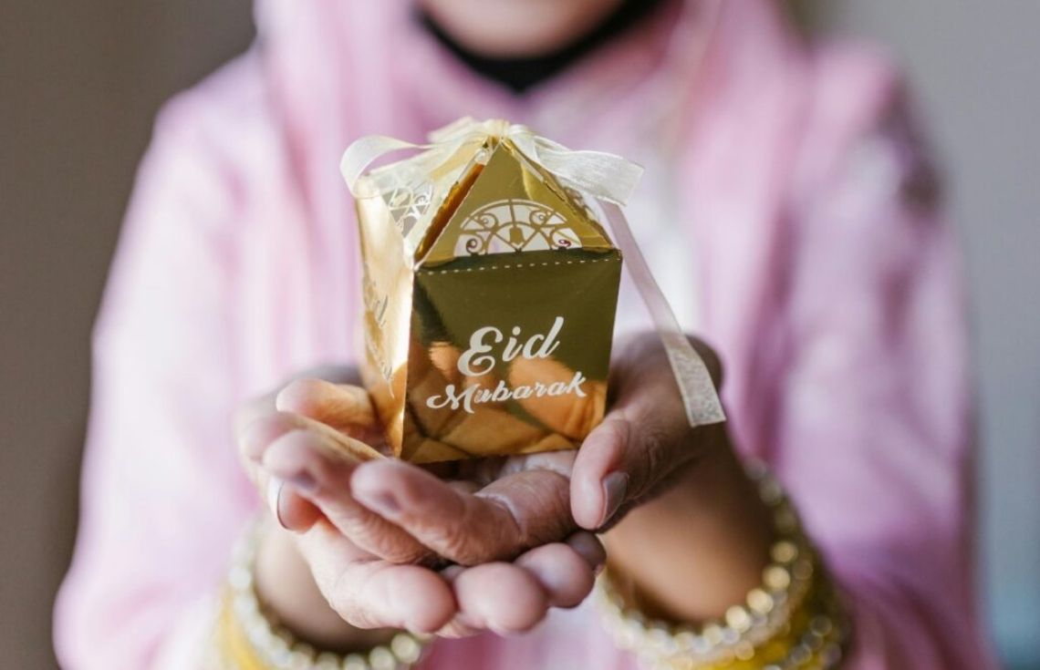 ޢީދުގެ އުފާ ފާޅުކުރުމުގައި އިސްލާމީ ސަގާފަތާ ބީރައްޓެހި ކުޅިވަރުތަކަށް ޖާގަ ނުދިނުމަށް ޢީދު ޚުތުބާގައި ގޮވާލައިފި