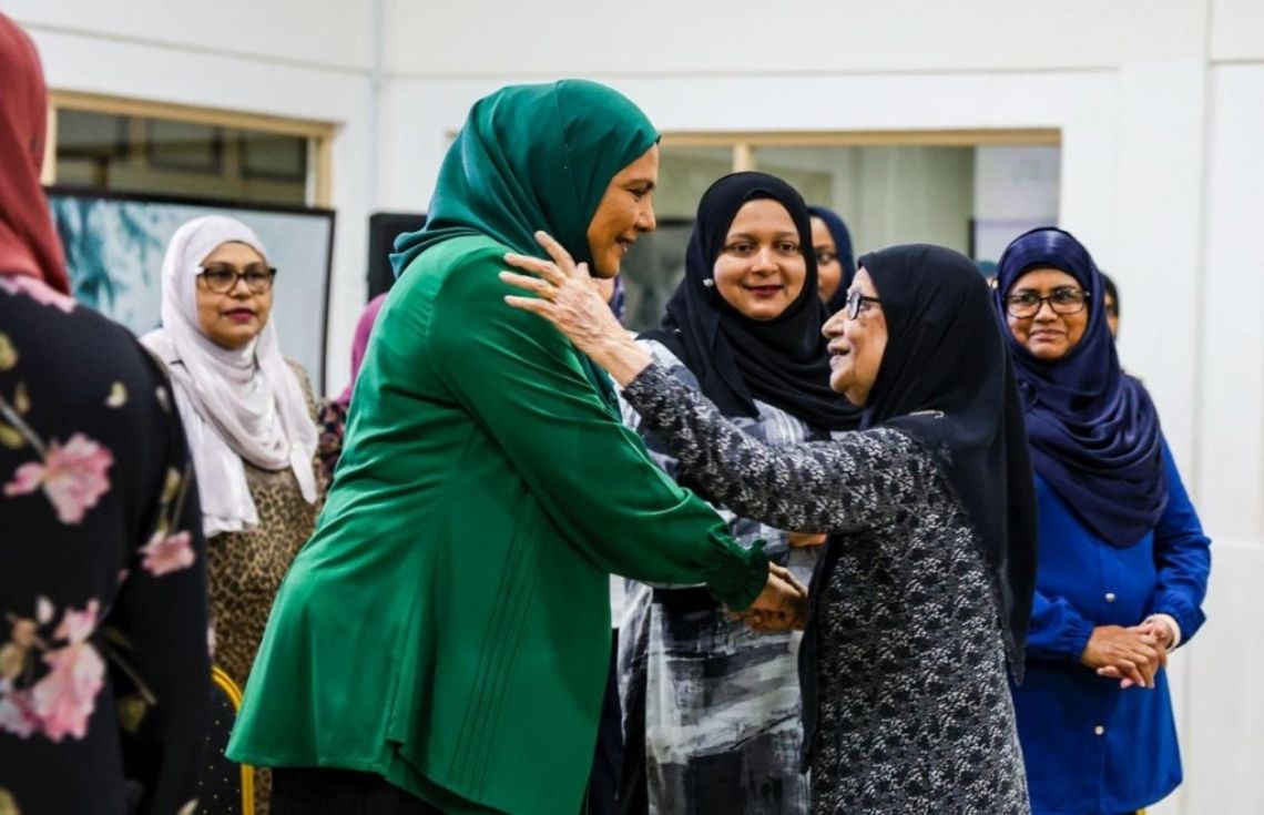 މިދިޔަ މަހު އިޖްތިމާޢީ ވުޒާރާއަށް އަޅައިލުމާއި އެހީތެރިވުމާ ގުޅުންހުރި 21 މައްސަލައެއް ރިޕޯޓުކުރި