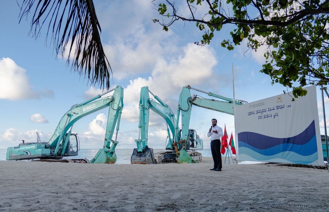 ގދ. ރަތަފަންދޫ ބަނދަރު ތަރައްޤީކުރުމުގެ ޢަމަލީ މަސައްކަތް ފަށައިފި