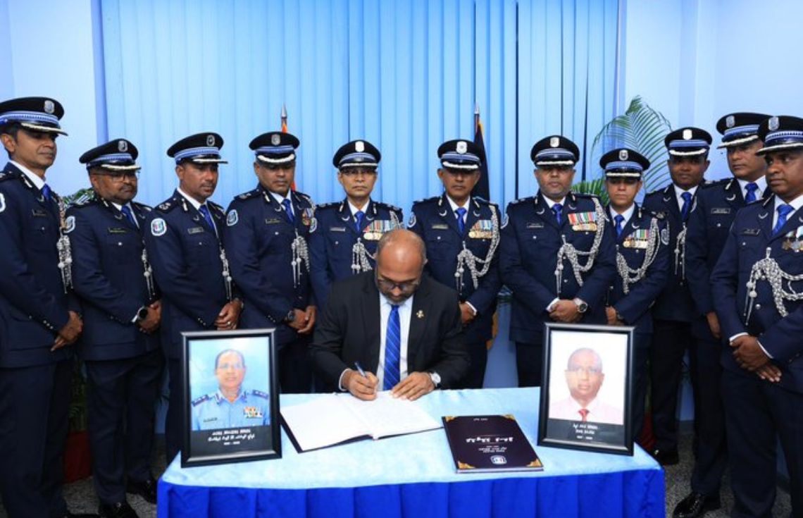 ޢަބްދުއްޝަކޫރު ޢަބްދުﷲއާއި ޙަސަން ޙަމީދުގެ ތައުޒިޔާގެ ދަފުތަރު ހުޅުވާލައިފި