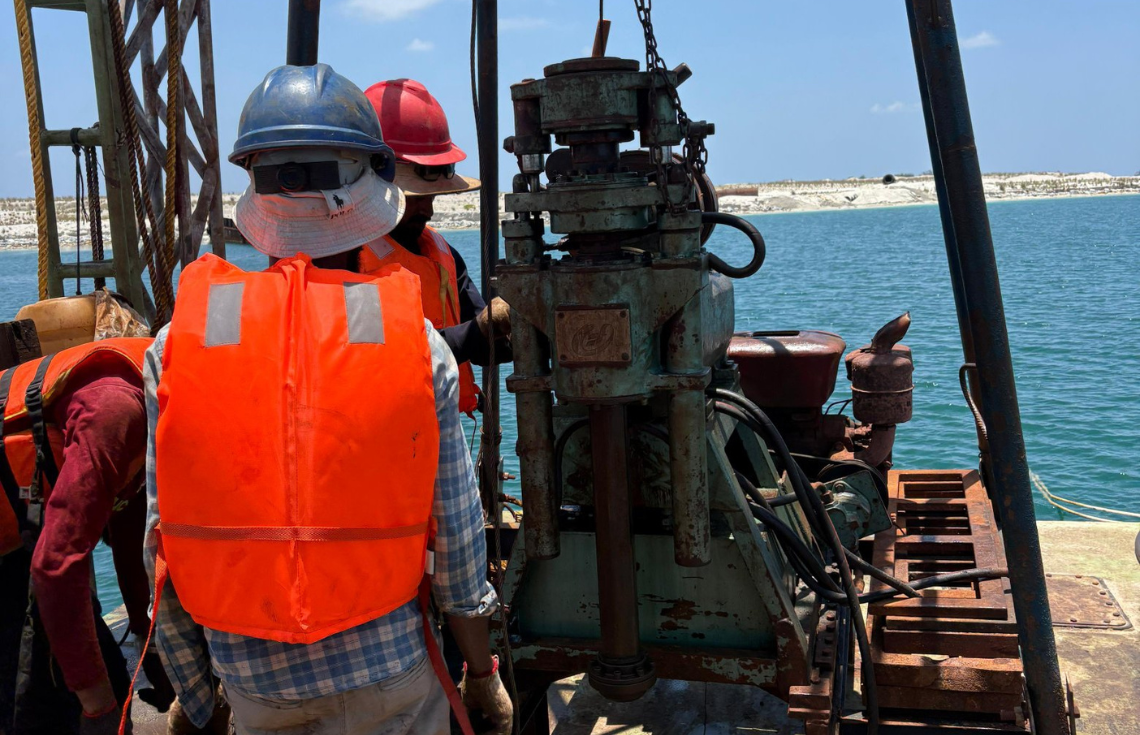 އައު ވިޔަފާރި ބަނދަރުގެ މަޝްރޫޢުގެ ތެރެއިން މިހާރު ކުރިޔަށްދަނީ "ޖިއޯ ޓެކްނިކަލް" ސާރވޭ