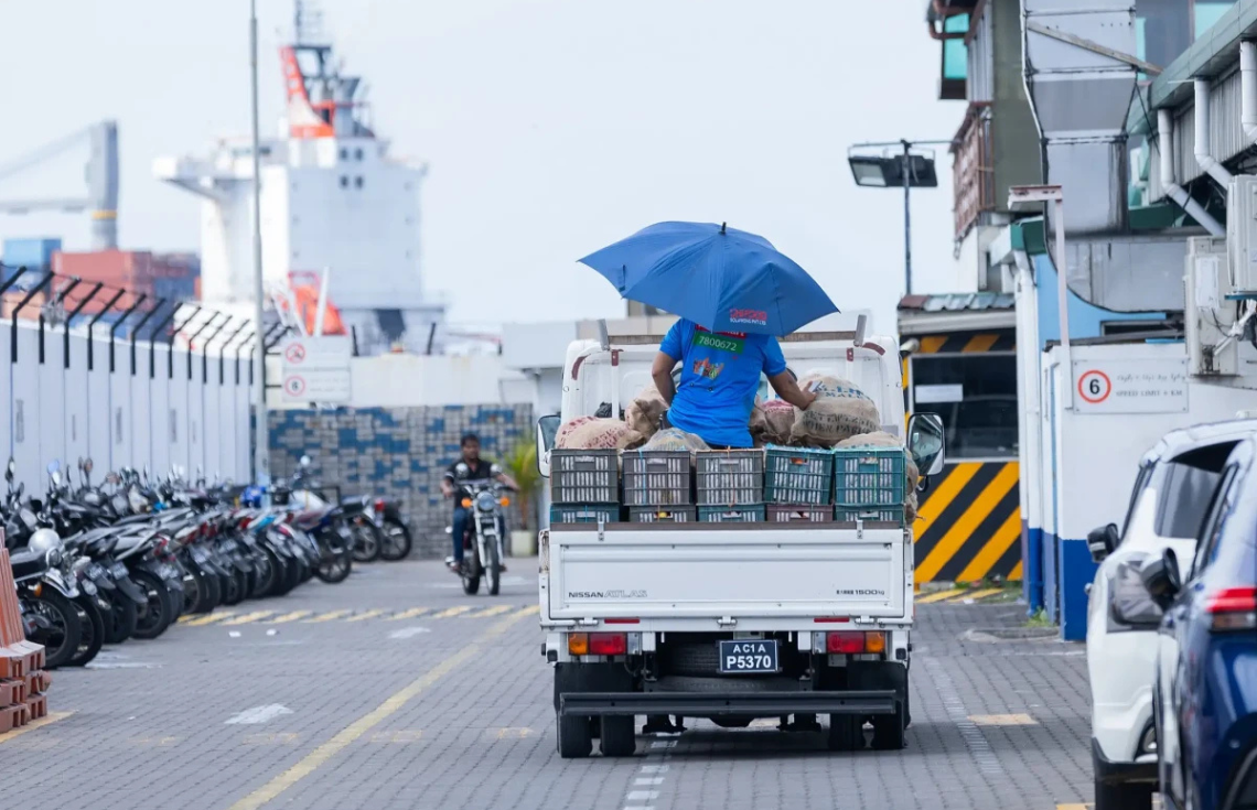 އިންތިޚާބު އޮންނަ ދުވަހު މާލޭގެ މަގުތަކުގައި ބަރު އުޅަނދު ދުއްވުން މަނާކޮށްފި