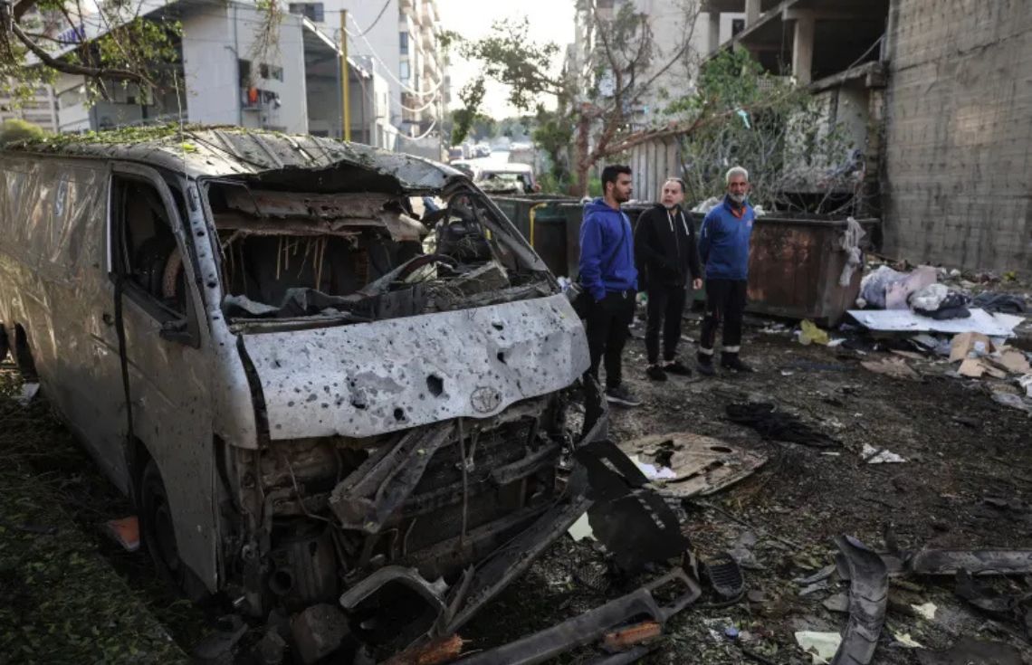 އިސްރާއީލުން ބައިރޫތަށް ދިން ހަމަލާތަކެއްގައި 7 މީހުން ޝަހީދުވެއްޖެ، ދެކުނު ލުބުނާނުގައި ވަރުގަދަ ކުރިމަތިލުންތަކެއް