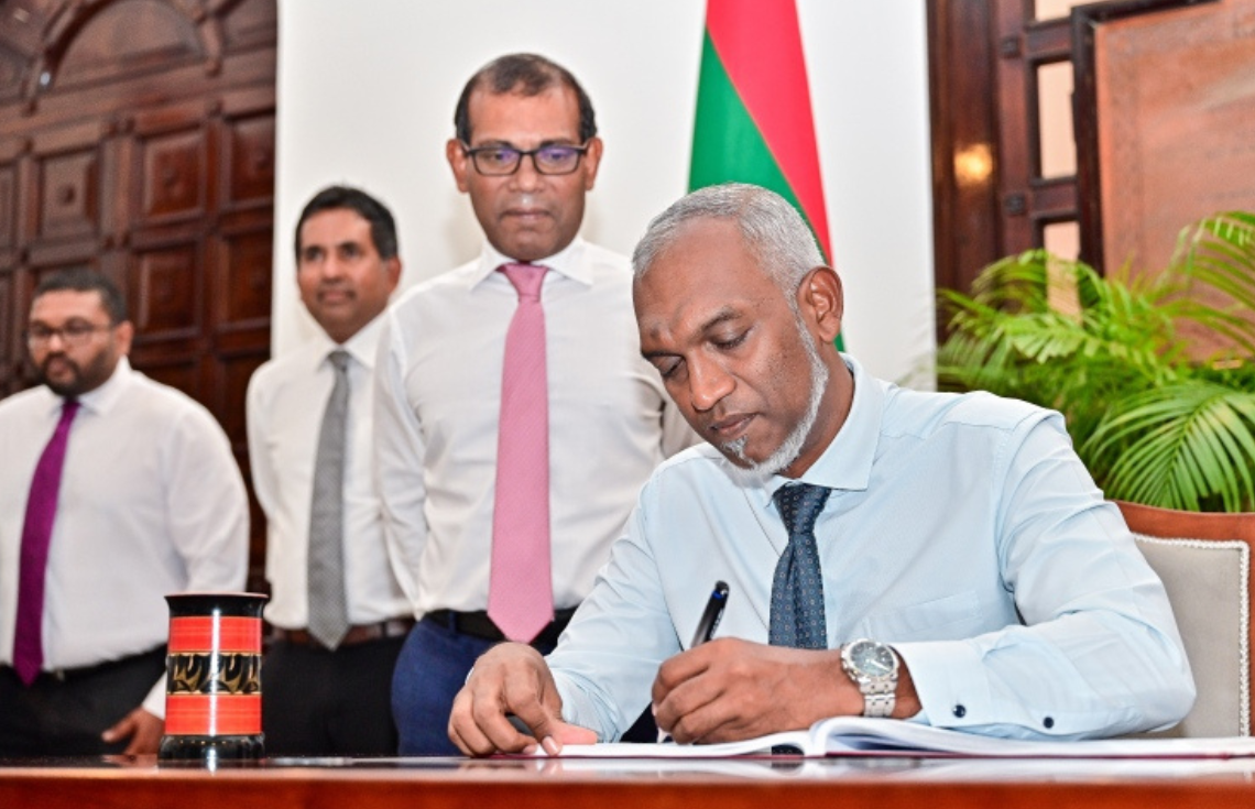 އިތުރު ލޯނެއް ނުނަގައި ސުކޫކު ދެއްކުމަކީ ޤައުމުގެ އިޤުތިޞާދީ ޙާލަތަށް ލިބުނު ލުޔެއް: ނަޝީދު