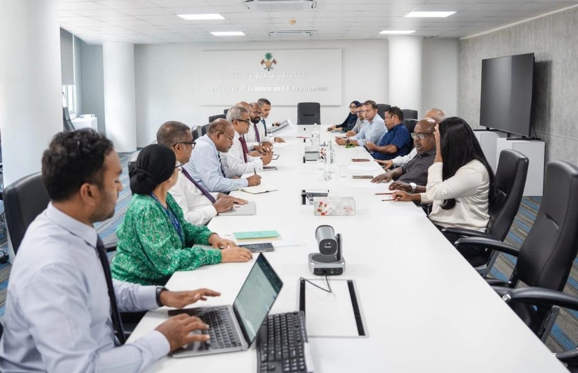 ނޭޝަނަލް ބޯޓިންގ އަދި ގެސްޓްހައުސް އެސޯސިއޭޝަނާ ވަޒީރު ޠާރިޤް ބައްދަލުކުރައްވައިފި