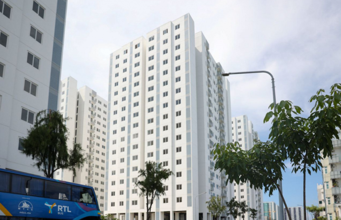 ފްލެޓަށް އެދޭއިރު ނުކުޅެދުންތެރިކަން ހުންނަ ފަރާތެއްކަން ހާމަކޮށްދޭން އެންސްޕާ ކާޑު ހުށަހެޅޭ