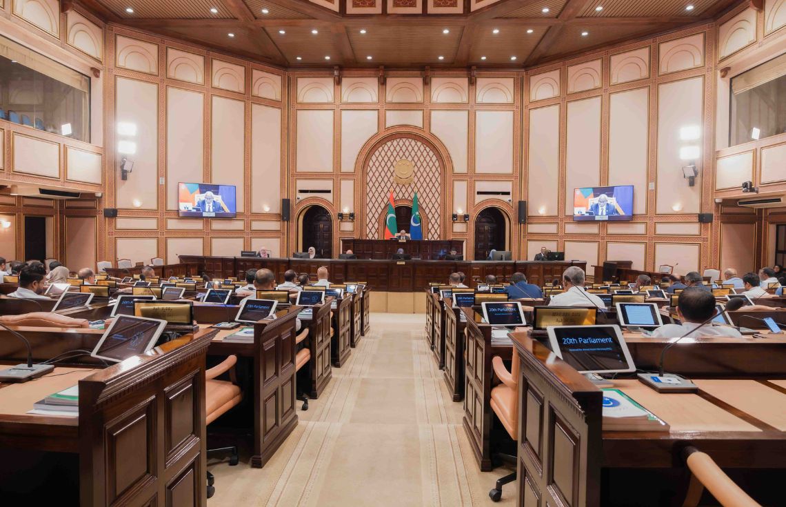 ދިގުރަށުގައި ހިނގި އަލިފާނުގެ ހާދިސާގެ ތަހުގީގު ހިނގާގޮތް ބަލަން މަޖިލީހަށް ހުށަހަޅައިފި