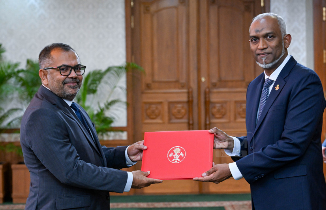 ބައެއް މިނިސްޓަރުންގެ މަސްއޫލިއްޔަތުތަކަށް ބަދަލުގެންނަވައި އެ މިނިސްޓްރީތަކުގެ ނަމަށް ބަދަލުގެންނަވައިފި