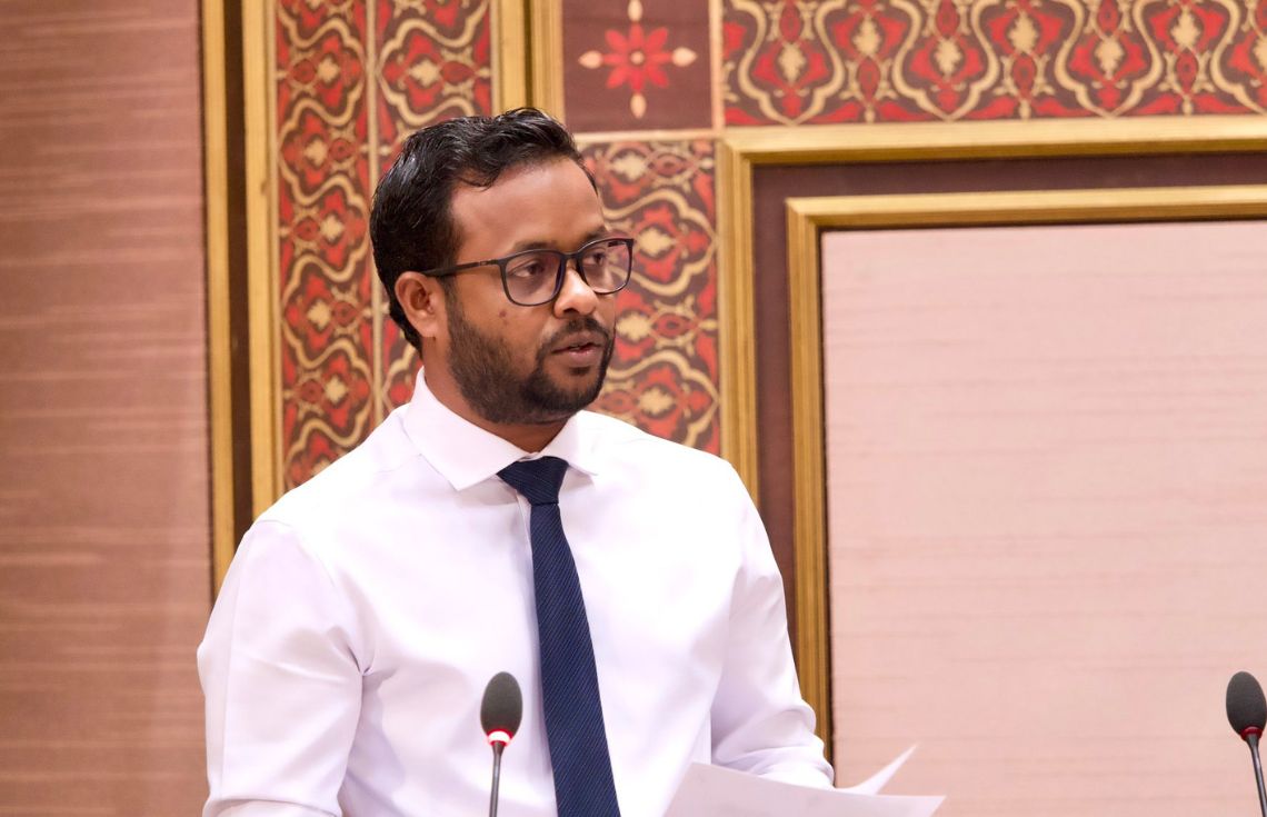 ސަރުކާރުން މަޝްރޫއުތައް ކުރިއަށްގެންދަނީ ދޭ ވޯޓަކަށް ބަލައިގެން ނޫން: މިނިސްޓަރު މުއްޠަލިބް