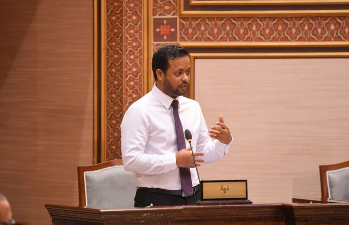 ގިރާވަރުފަޅުން 98 ހެކްޓަރުގެ ބިން ހިއްކައިފި: ވަޒީރު މުއްޠަލިބް