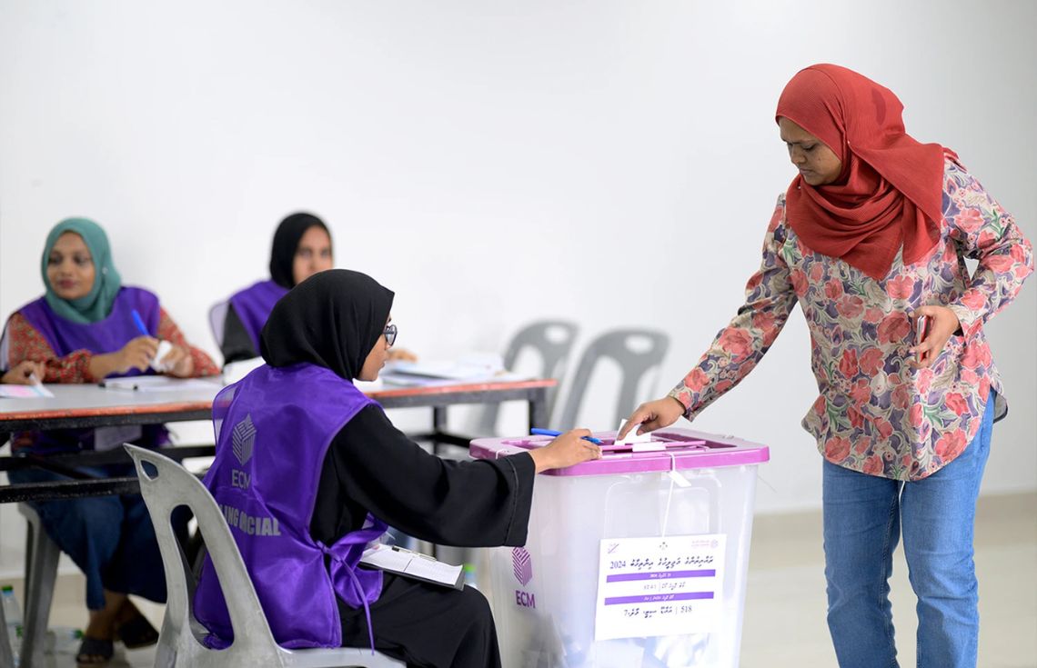 ހިތަދޫ އުތުރު ދާއިރާގެ ބައި-އިލެކްޝަނަށް އޮފިޝަލުން ހޯދަން އިޢުލާނުކޮށްފި