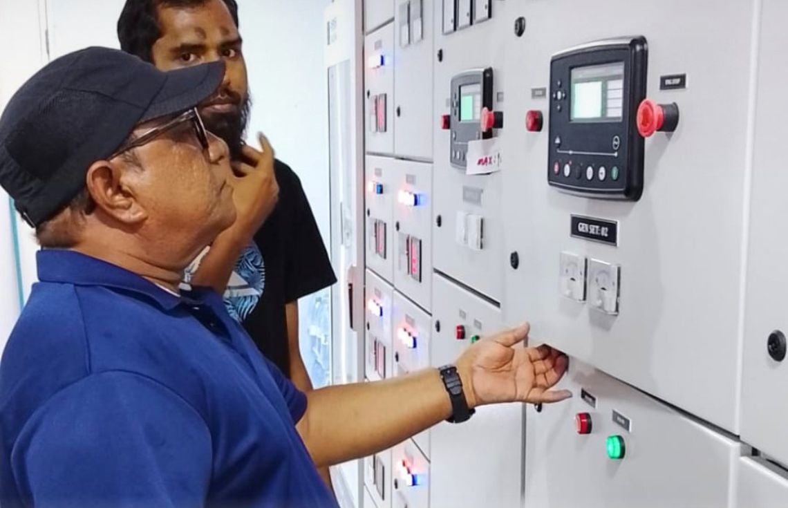 ތަކަންދޫގެ ކަރަންޓުގެ މައްސަލައަށް ދާއިމީ ހައްލެއް: އައު ޖެންސެޓާއެކު ޚިދުމަތް ދޭން ފަށައިފި