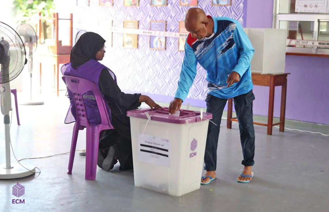 ކައުންސިލް އިންތިޚާބުގެ ދެވަނަ ބުރުގެ ވޯޓުލުން ފަށައިފި