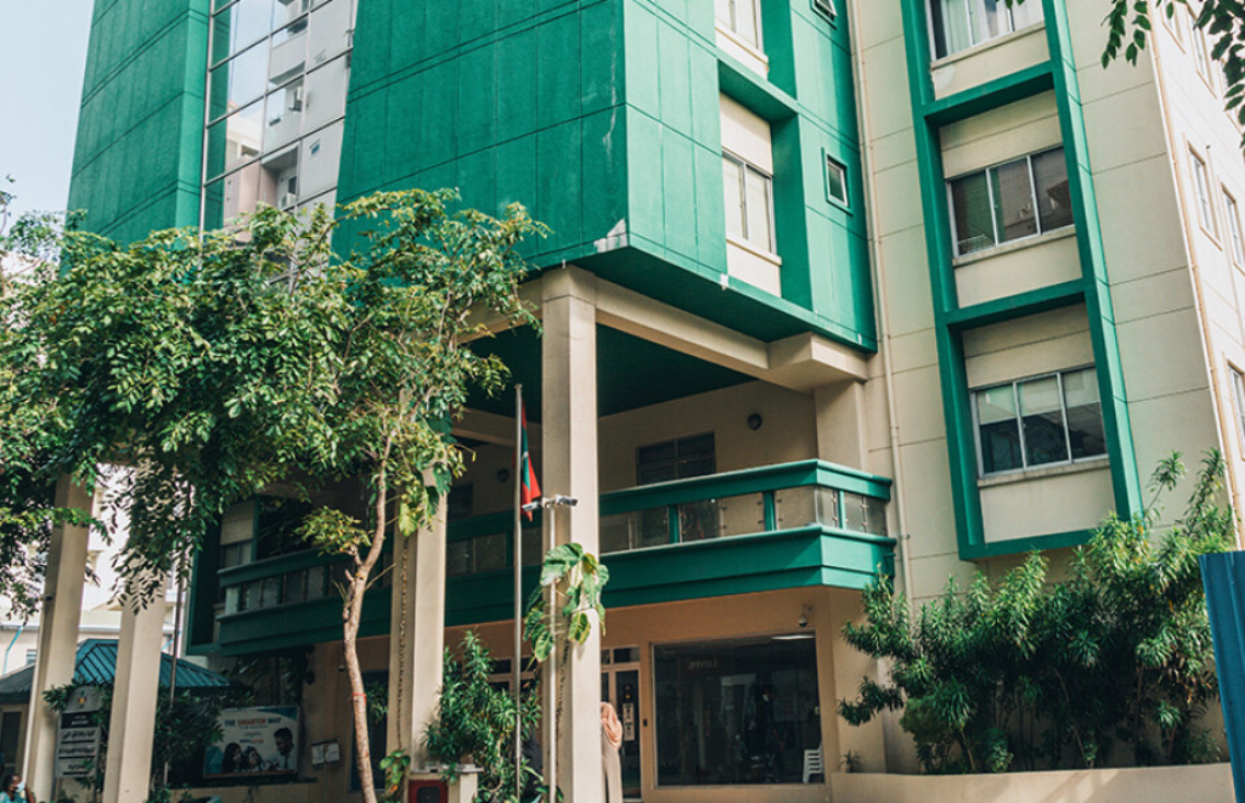 އެސްއޯއީތަކުގެ މުވައްޒަފުންގެ 33 އިންސައްތަ މަދުކުރުމަށް އަންގައިފި