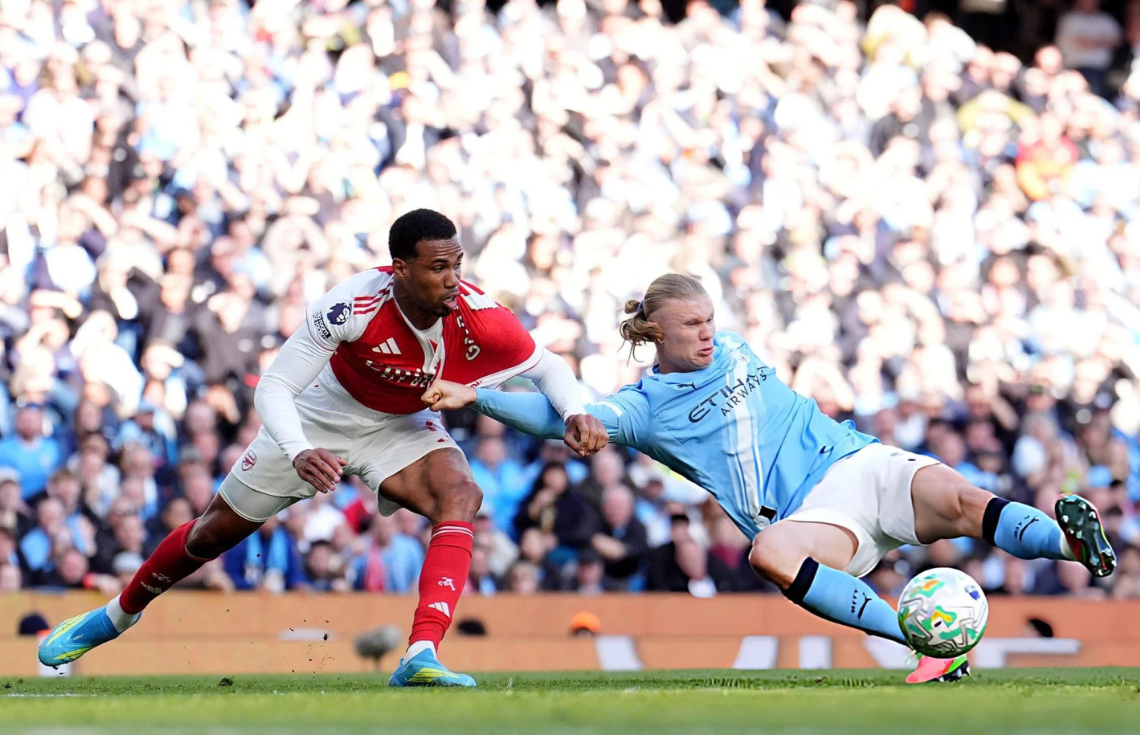 މެންޗެސްޓަރ ސިޓީއިން އާސެނަލް ބަލިކޮށް އެ ޓީމުގެ ބާރު ކަނޑުވާލައިފި