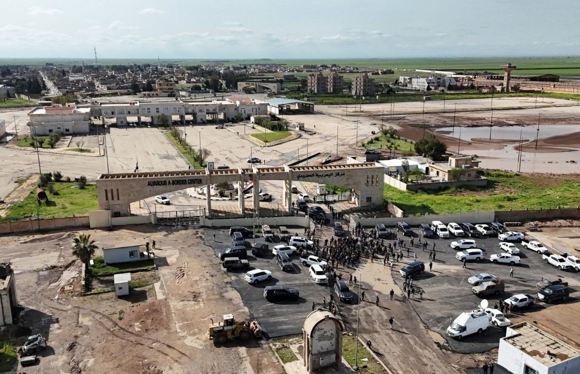 ދިހަ އަހަރަށްފަހު އިރާގާއި ސޫރިޔާ ގުޅުވައިދޭ ބޯޑަރު ކްރޮސިން އަލުން ހުޅުވައިފި