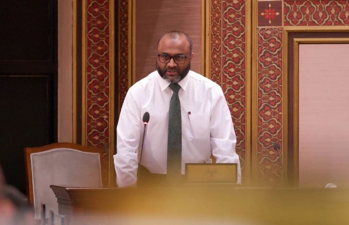 ޙައްޖާއި ޢުމްރާގެ ޚިދުމަތް ދިނުމާއި ގުޅޭ ޚާއްޞަ ޤާނޫނެއް އެކުލަވާލަނީ